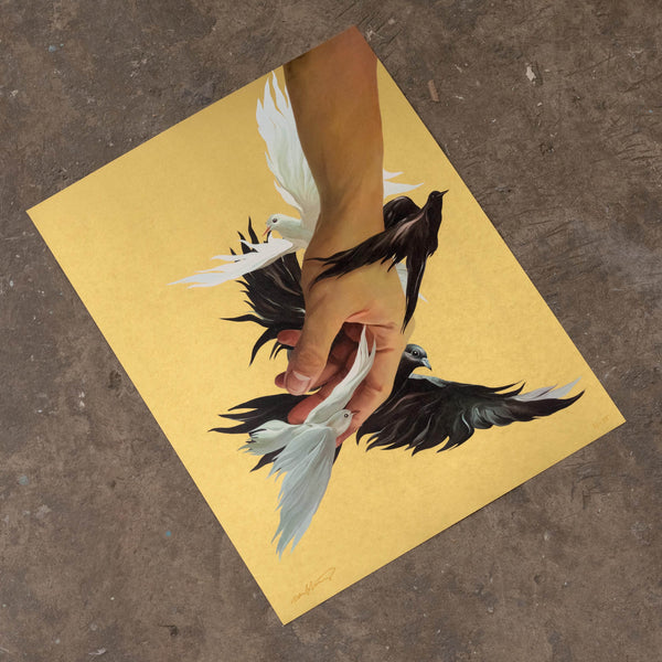 Heaven in your Hands x Ricardo Luévanos - vista secundaria